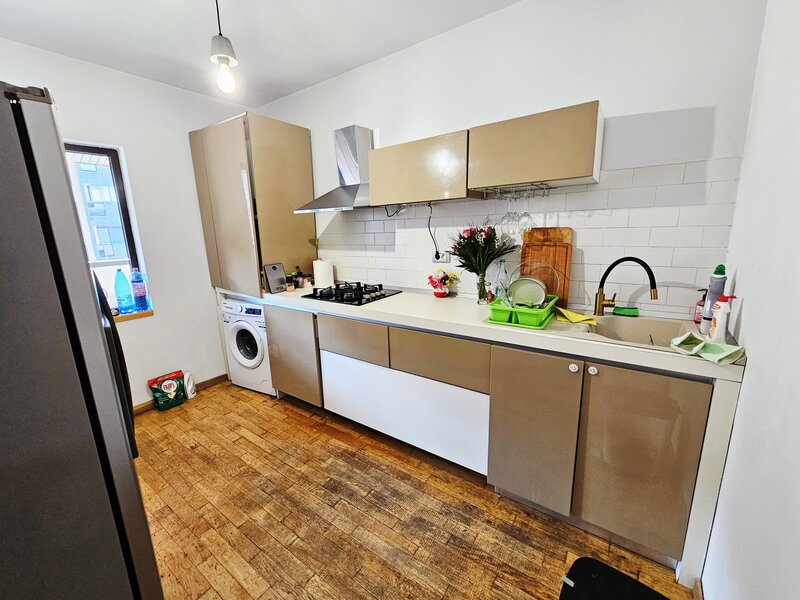 Popesti-Leordeni, Ilfov, 17 min. metrou,